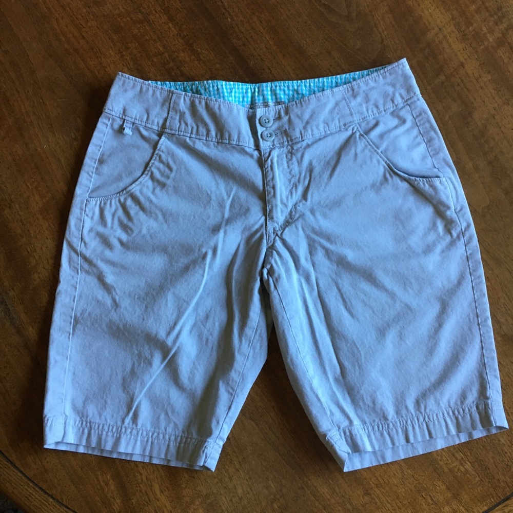 Columbia Bermuda Shorts Omni-Shade Gray Size 2 PFG